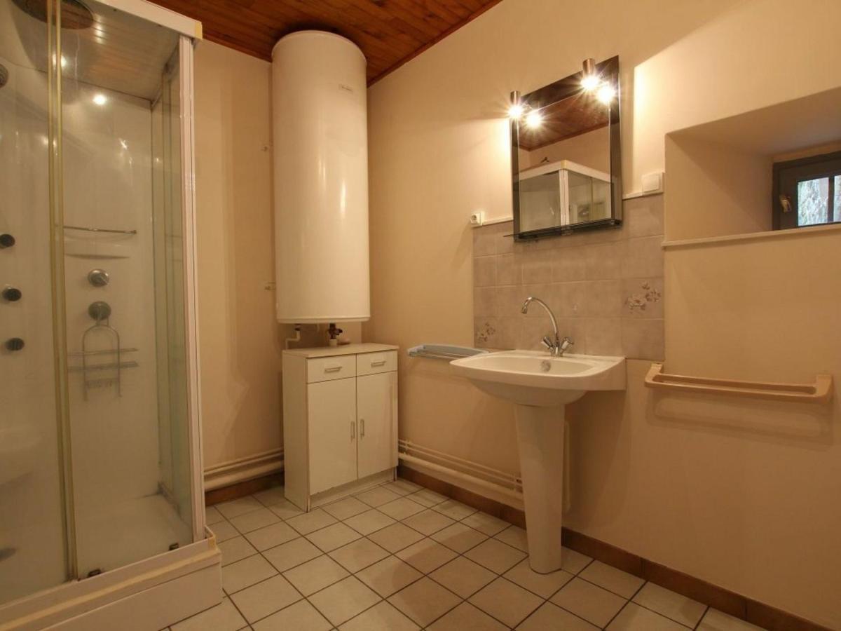 Gite 4 Pers Avec Cour, Vue Loire - Fr-1-582-122 Arlempdes Εξωτερικό φωτογραφία
